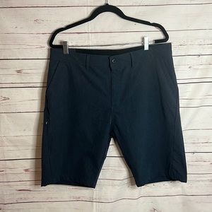 Kenneth Cole New York men’s stretch shorts